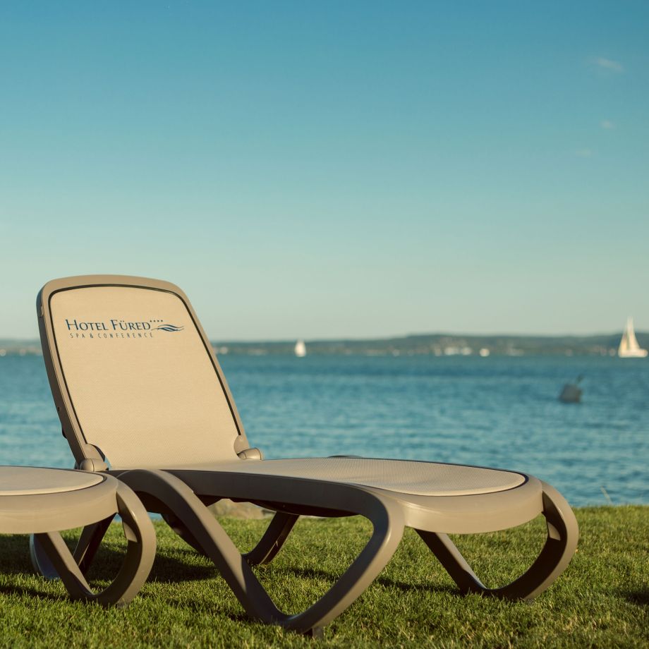 Közvetlen vízparti elhelyezkedés