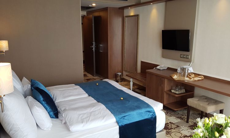 Classic double room for two