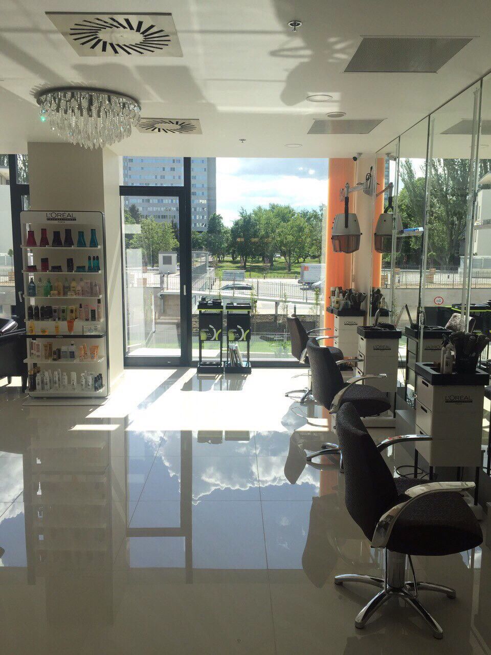 Hotel Füred Fodrászat