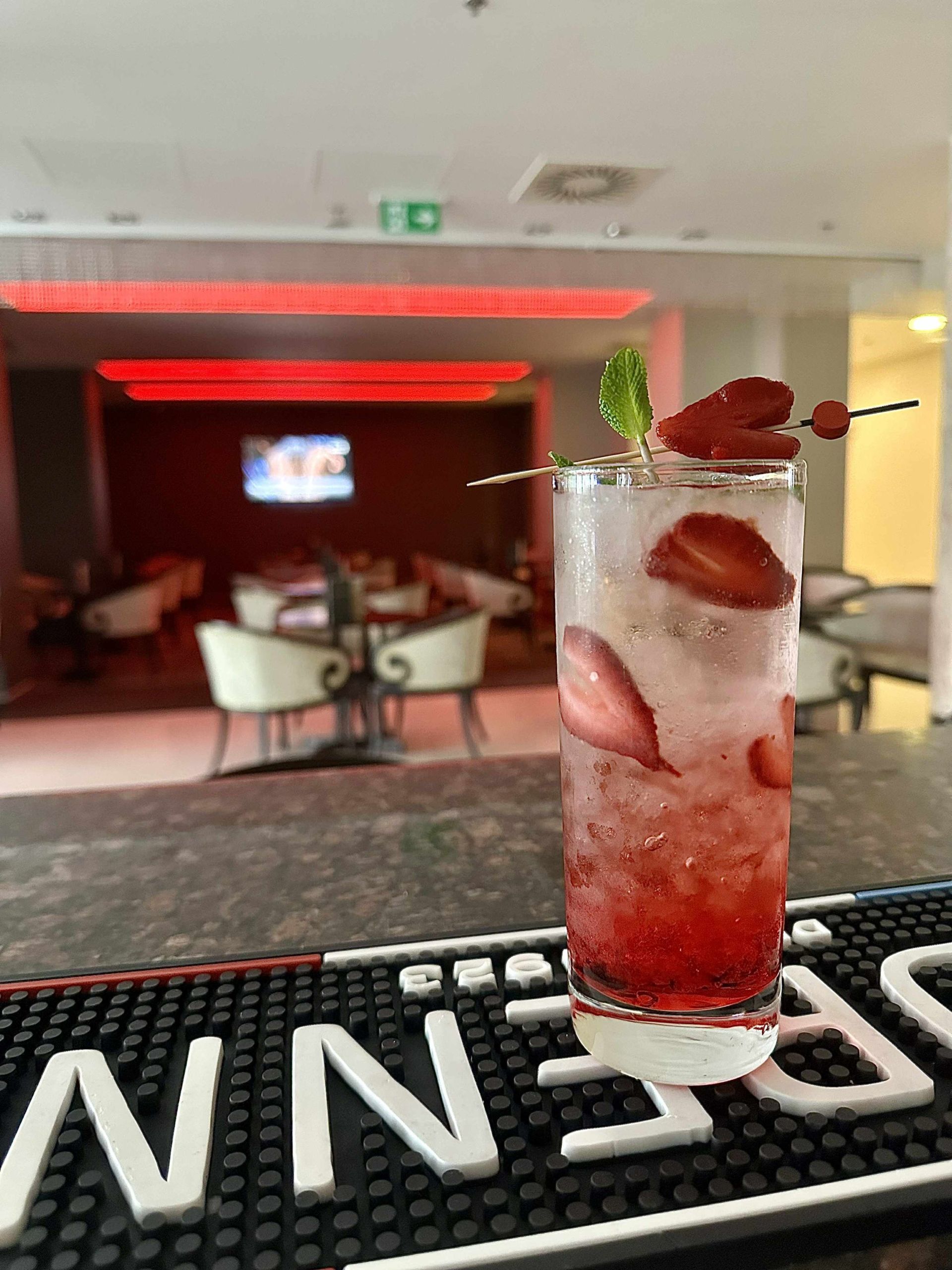 Lobby bar