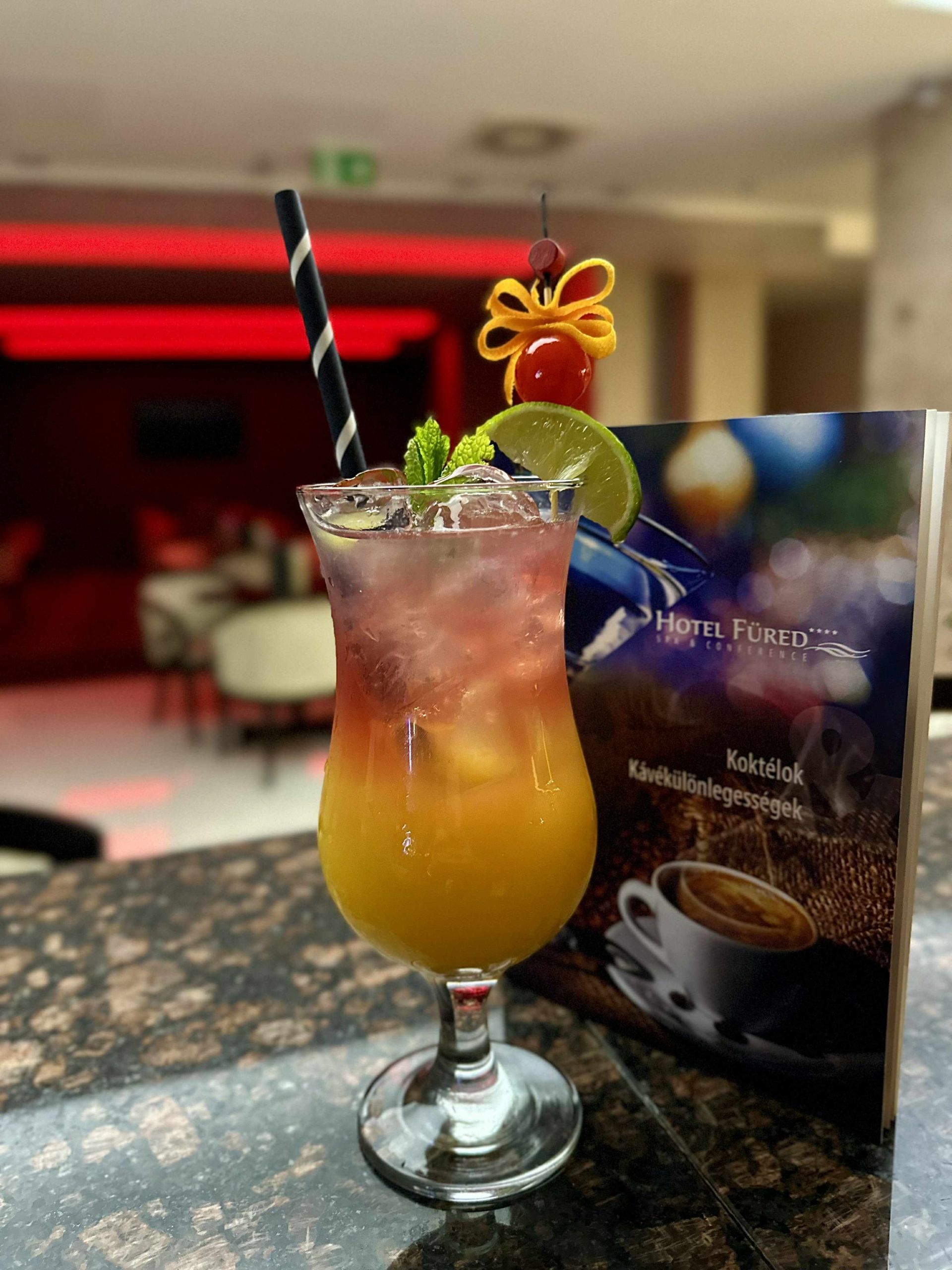 Lobby bar