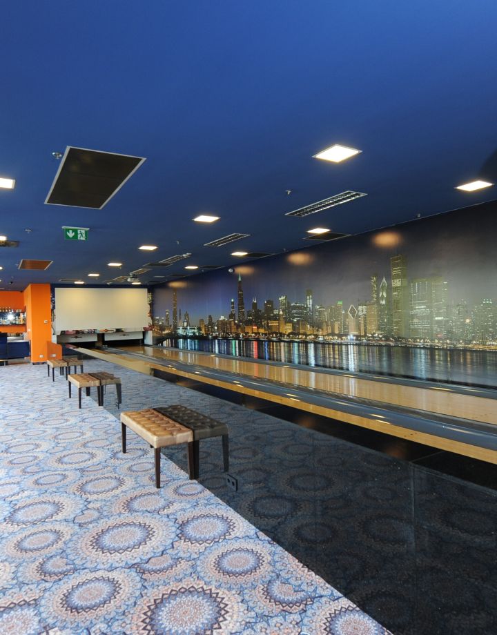 Bowling club