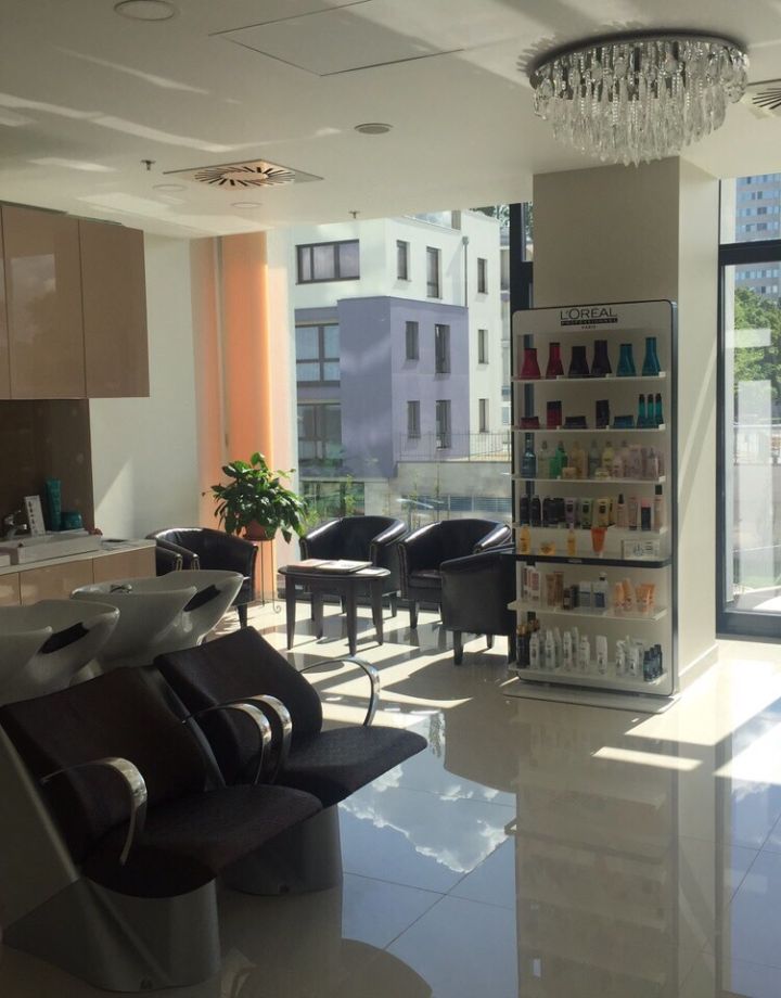 Hotel Füred Fodrászat