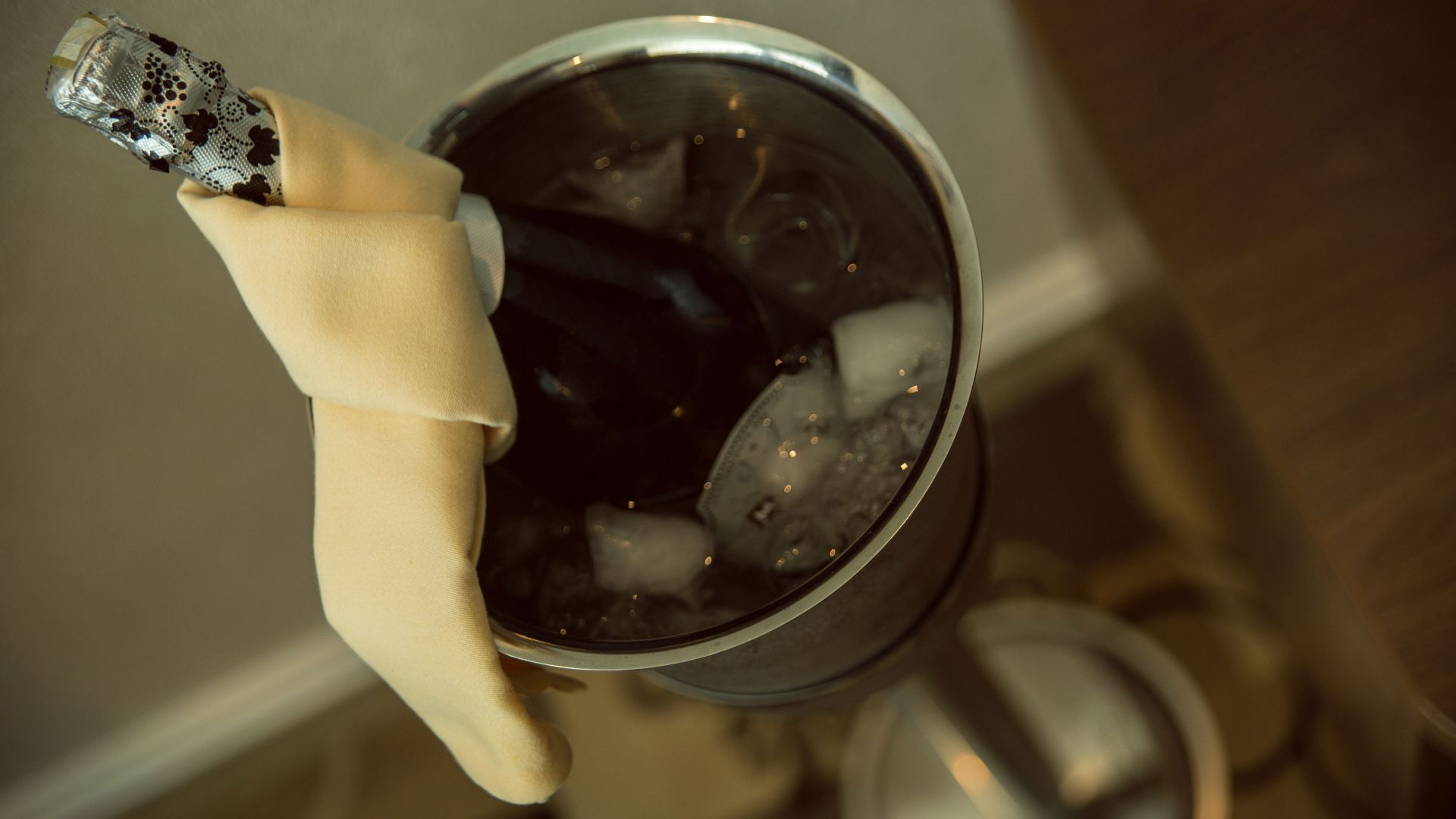 Romantikus szobabekészítés